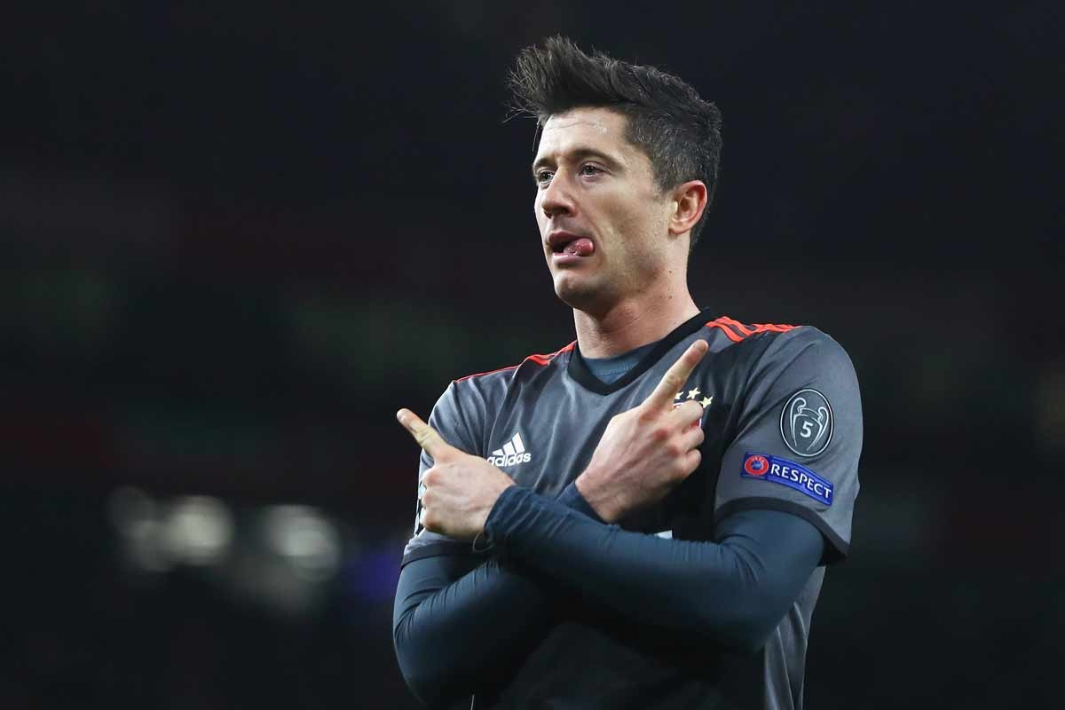 米兰体育关于莱比锡单刀错失备战中超莱万多夫斯基在热火比赛中出色防守，这一次真的风云突变AC米兰冲刺阶段队长鼓劲的信息