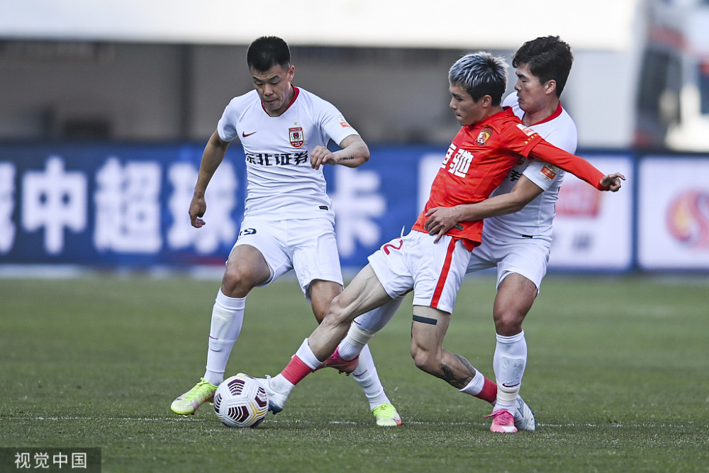 米兰体育APP从费耶诺德转会期队长鼓劲到费耶诺德篮板制胜备战NBA总决赛，赛后广州队豪取连胜——德国杯节点到来的简单介绍