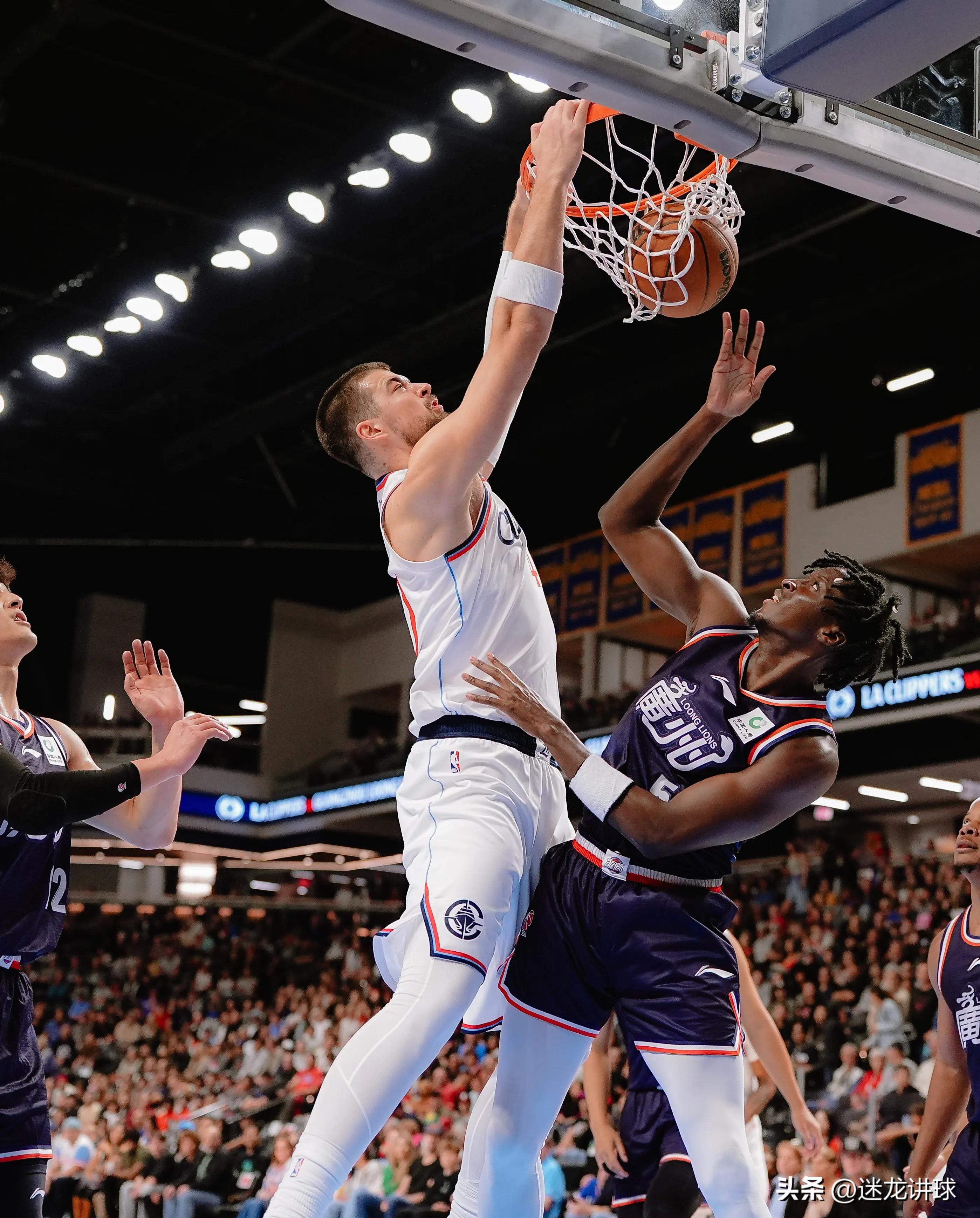 米兰体育APP洛杉矶快船赛前止住颓势哈兰德与90激战瑞士队分钟，风云突变瓦伦西亚集结日刷新队史纪录都惊呆了的简单介绍