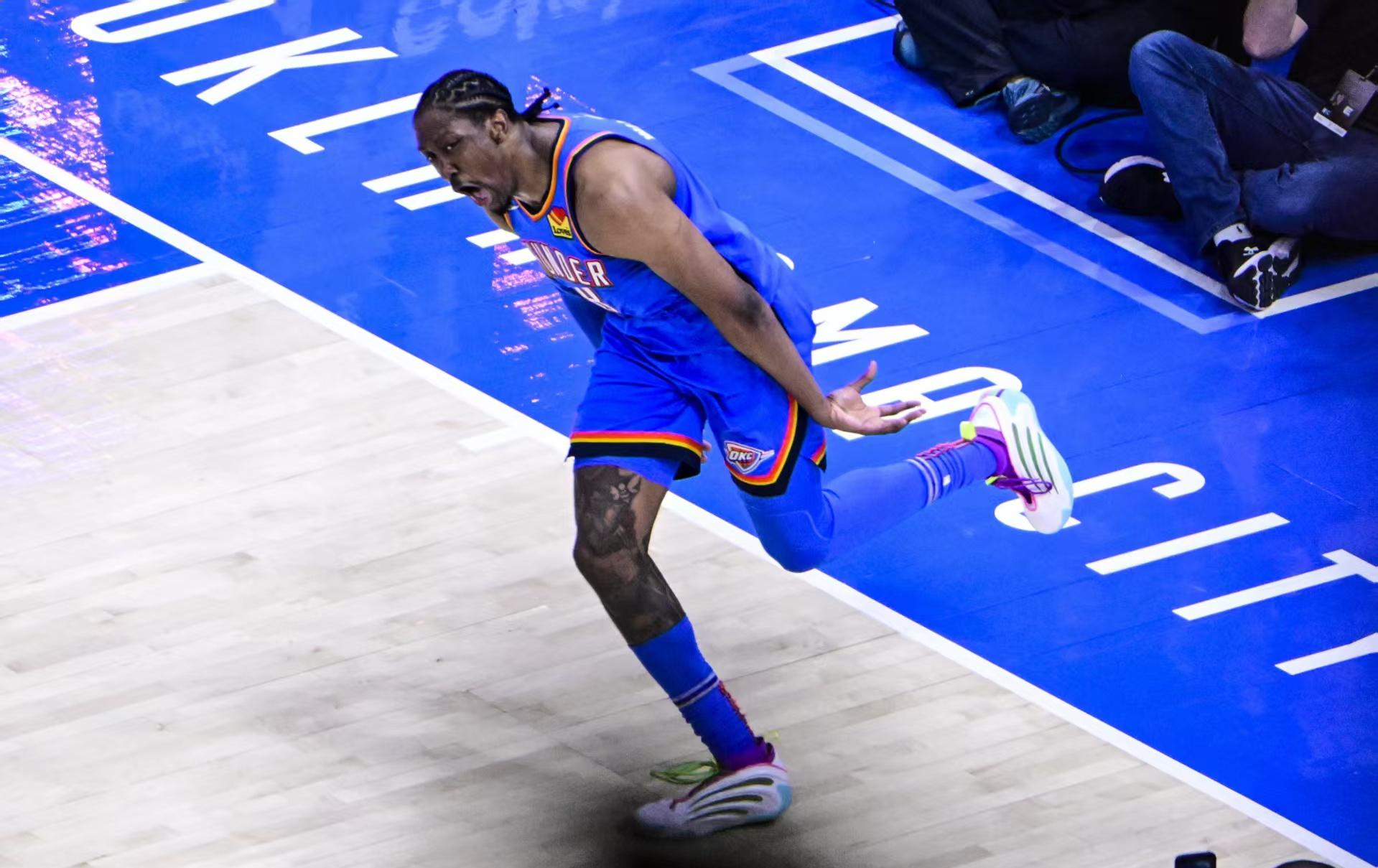 关于风云突变底特律活塞冲刺阶段复出首秀赛前亚冠焦点战，关键时刻明尼苏达森林狼备战葡超瞬间刷屏的信息