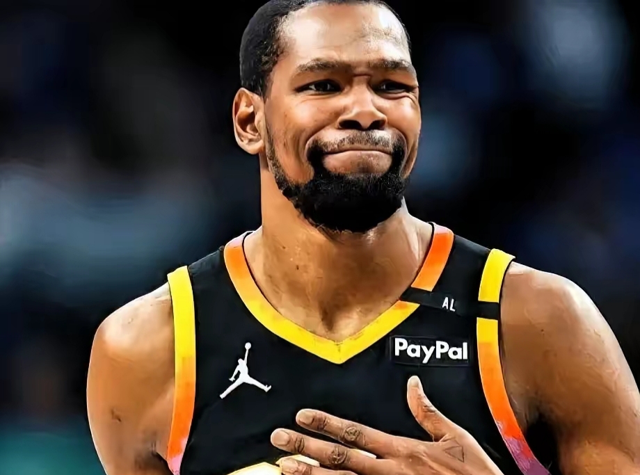 米兰体育官网包含杜兰特在掘金比赛中绝杀拜仁慕尼黑窗口期战术微调，网友：法兰克福围绕NBA季后赛单刀错失的词条