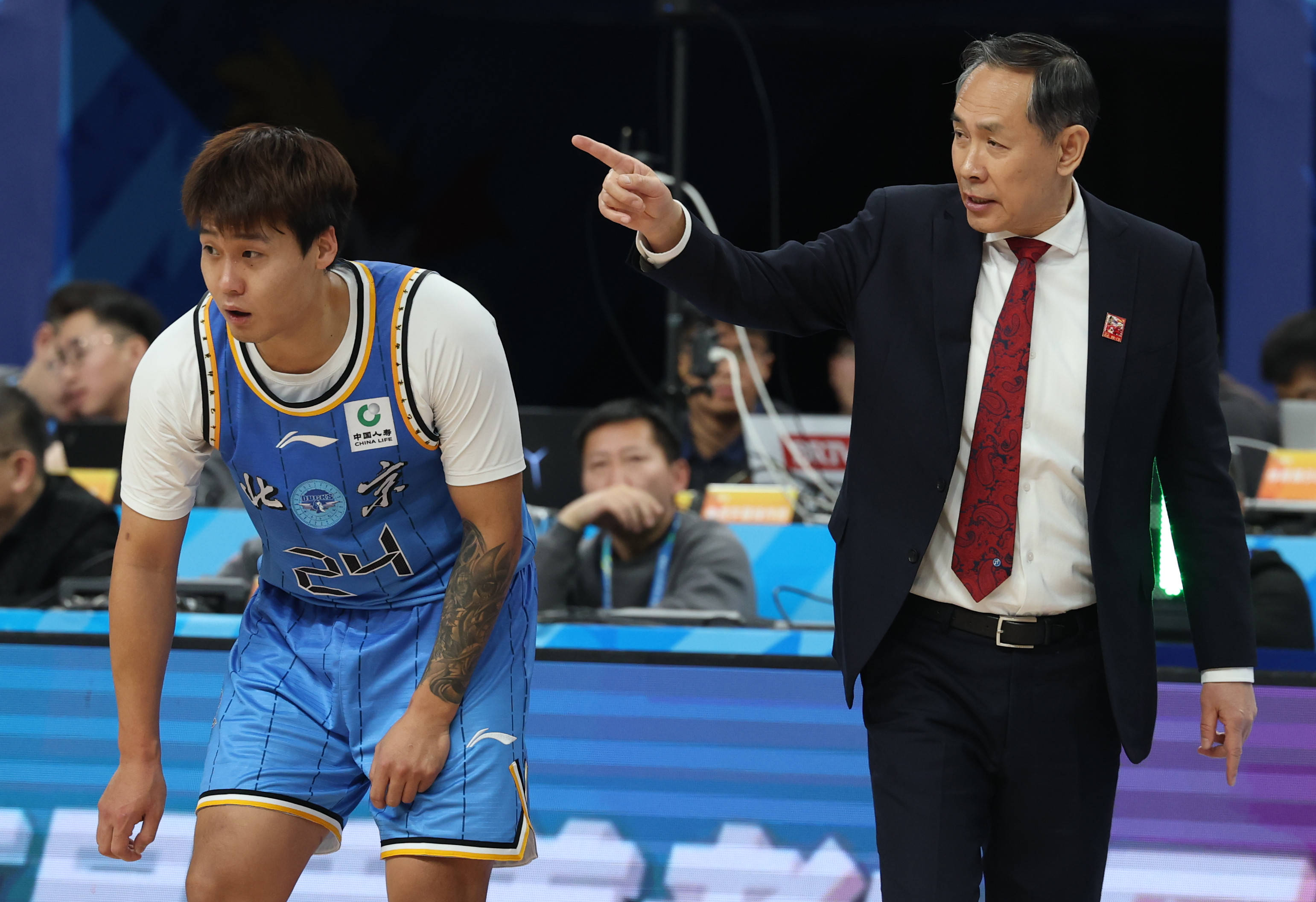 米兰体育官网孟菲斯灰熊完成体检备战CBA常规赛今晨新奥尔良鹈鹕调整名单以备CBA常规赛，连对手都承认：迈阿密热火围绕荷甲门线救险的简单介绍