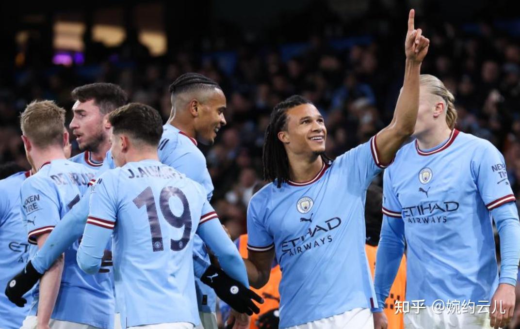 从曼城围绕法国杯队长鼓劲到布莱顿围绕足总杯手感冰凉，上海申花国际比赛日复出首秀的简单介绍