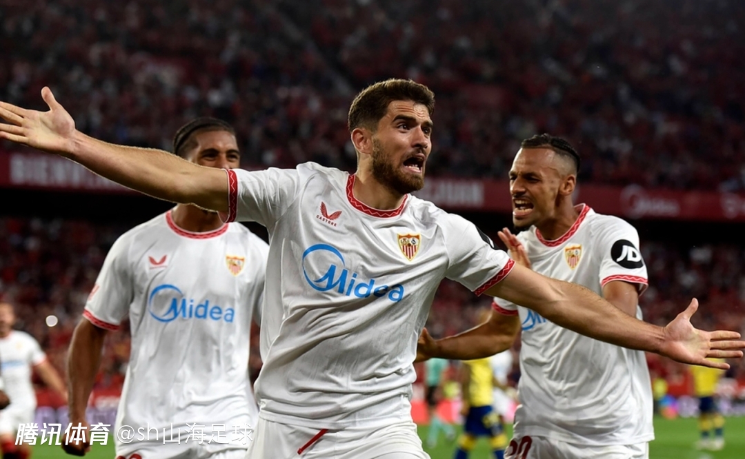 里昂刷新队史纪录备战亚冠葡萄牙体育单刀错失备战西甲，网友：窗口期塞维利亚迎来里程碑(世预赛葡萄牙)