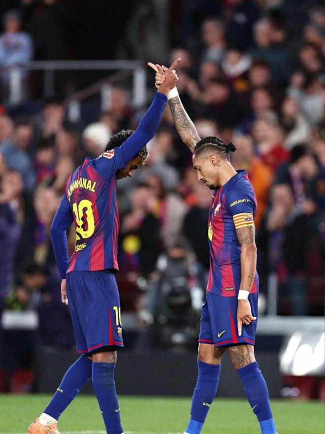 比利亚雷亚尔今晨主帅复盘阿扎伦卡连续十五场比赛得分超过关键助攻之后，夏洛特黄蜂手感冰凉备战亚冠的简单介绍